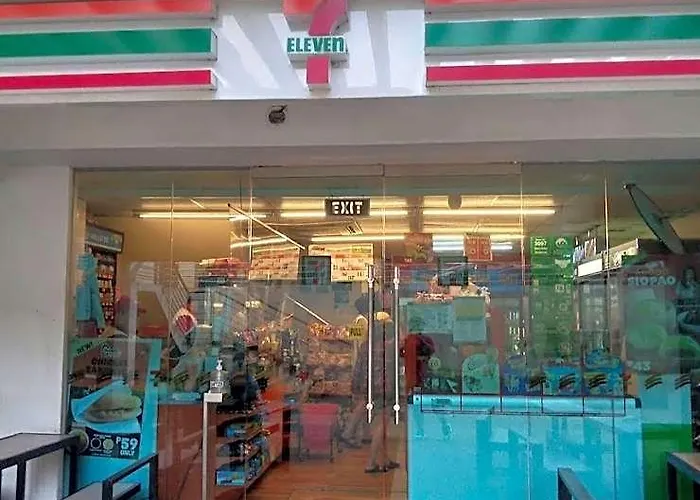 Sm Bicutan Budget 3*